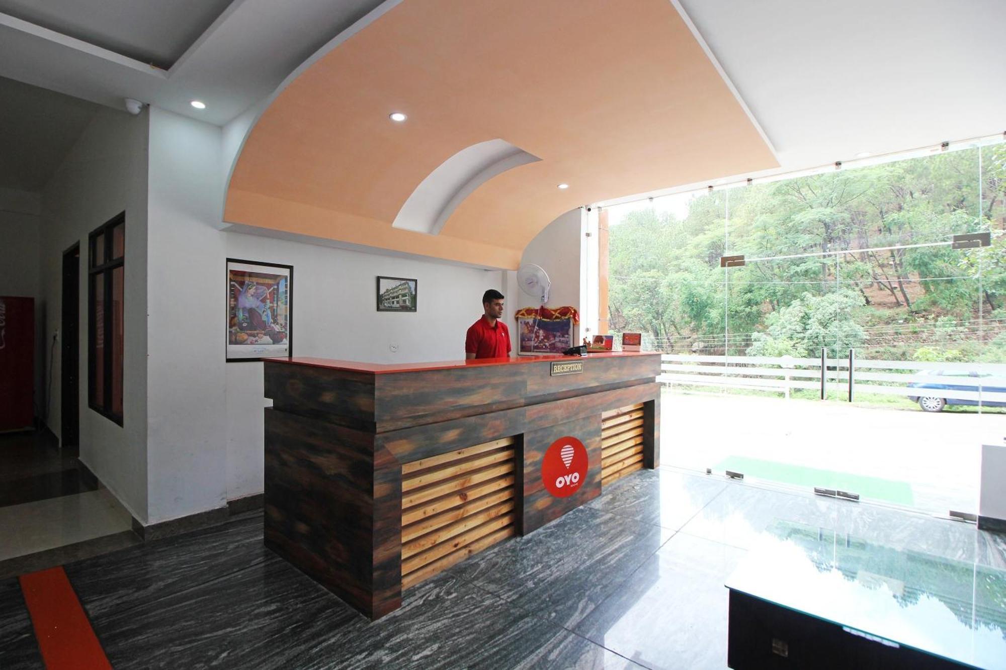 Oyo Hotel Chandni Dharamshala Luaran gambar