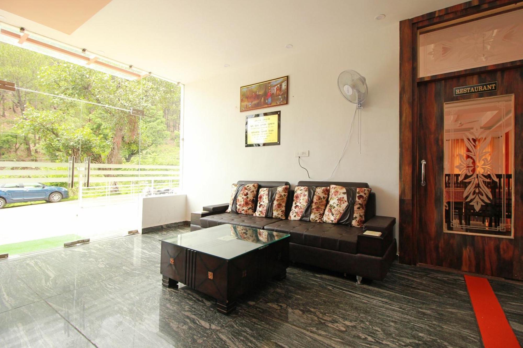 Oyo Hotel Chandni Dharamshala Luaran gambar