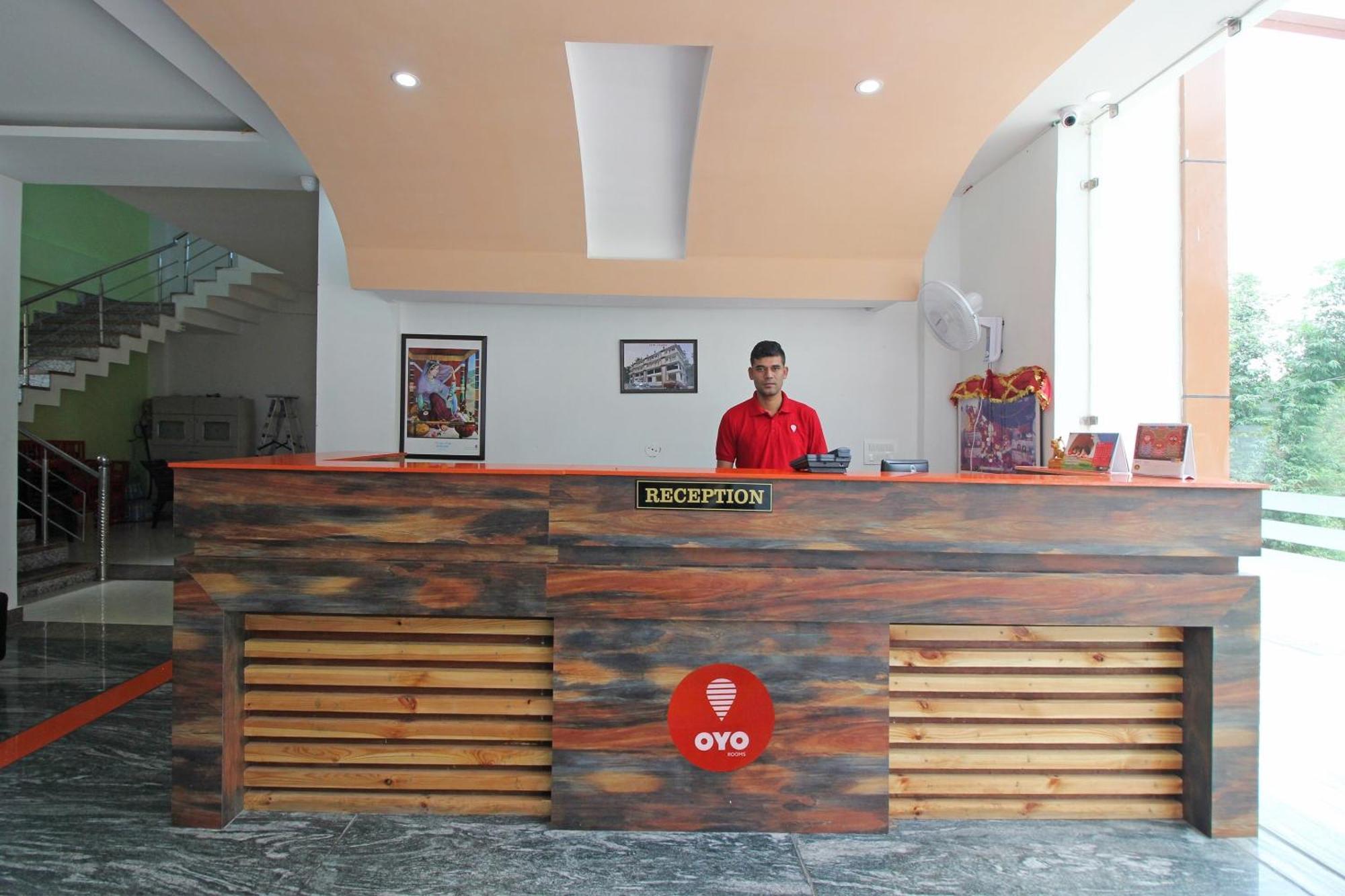 Oyo Hotel Chandni Dharamshala Luaran gambar